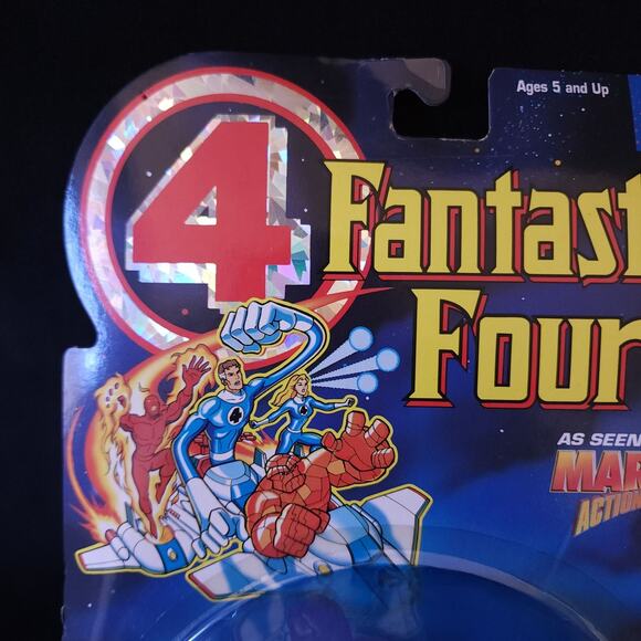 Toy Biz 1995 Marvel Fantastic Four Invisible Woman 5" Action Figure Clear Marvel - Picture 2 of 7